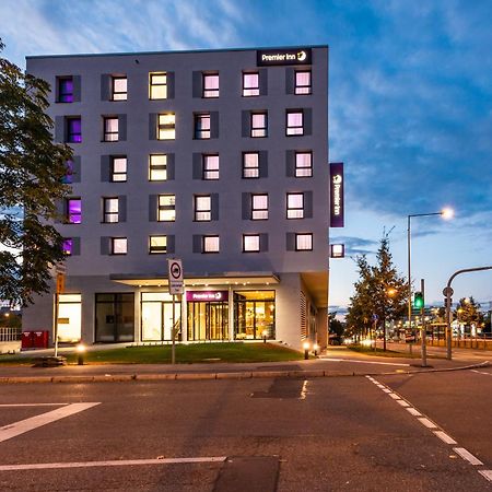 Premier Inn Stuttgart Feuerbach Exterior photo